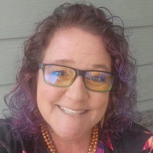 Meet your Posher, Jean